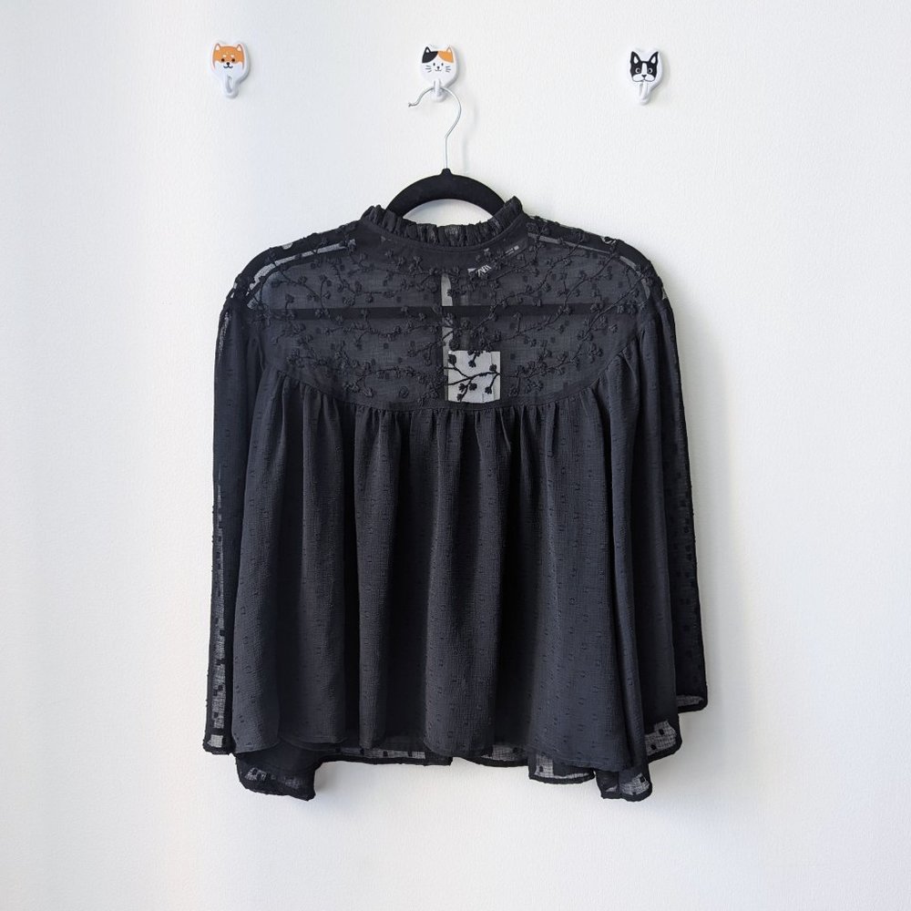 NWT XS Zara Black Embroidered Plumetis Blouse